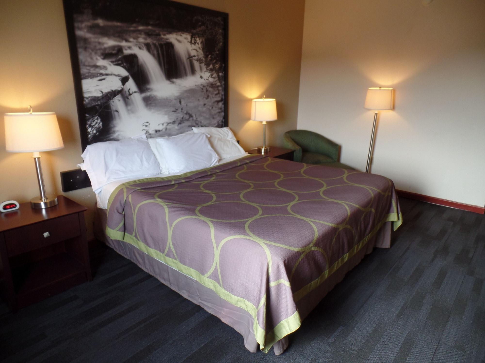 Hotel Super 8 By Wyndham Beaver Falls