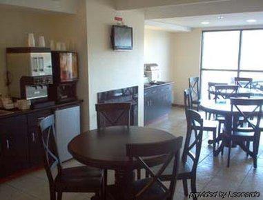 Hotel Super 8 By Wyndham