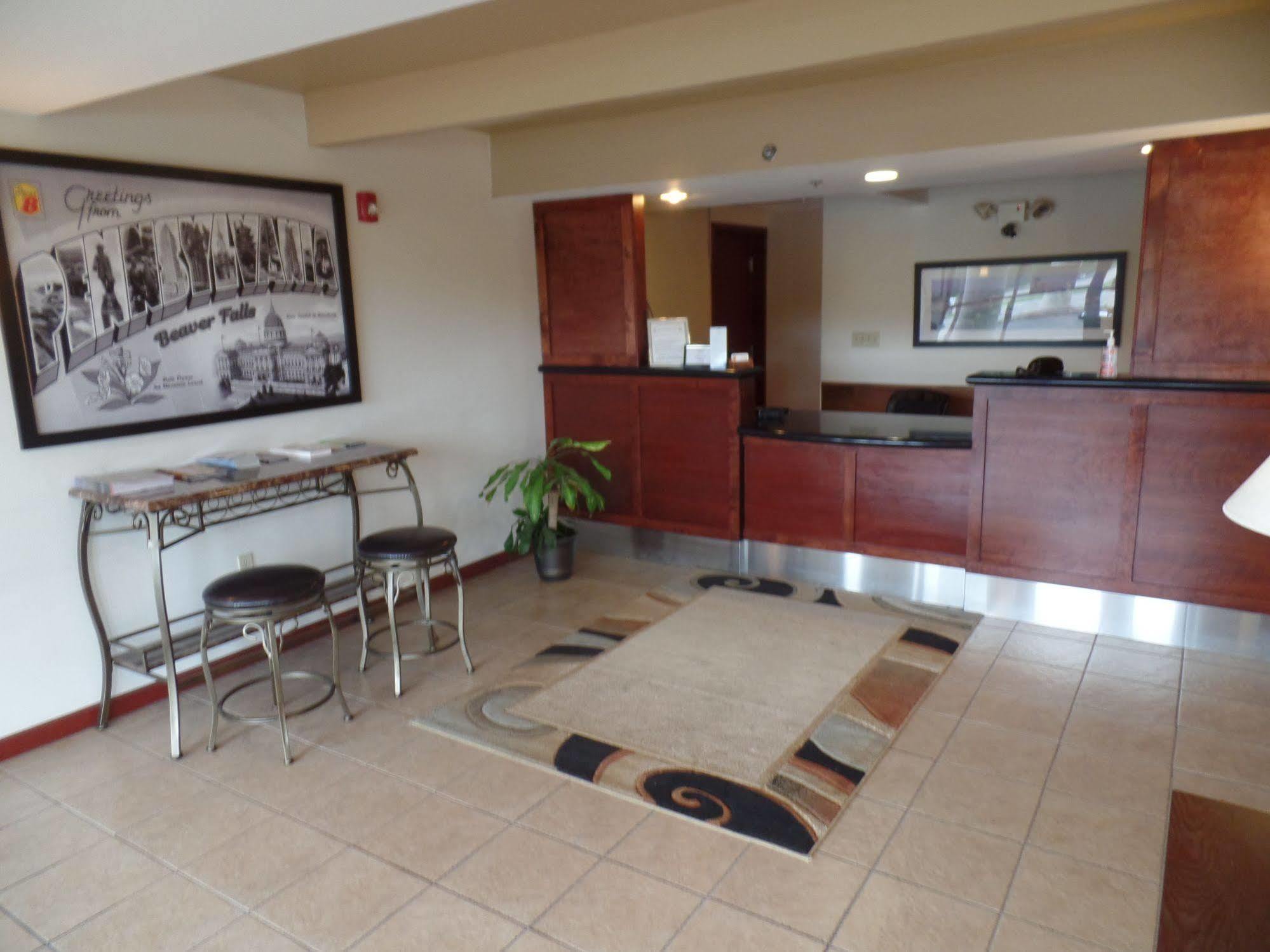 Super 8 By Wyndham Hotel Beaver Falls